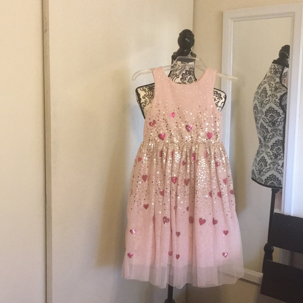 Gorgeous girl ❤️dress!!